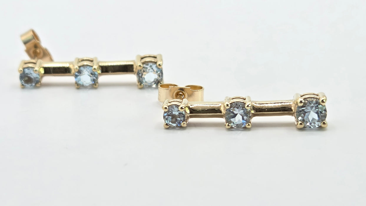 Vintage: 9ct Yellow Gold Blue Topaz Three Stone Bar Drop Earrings