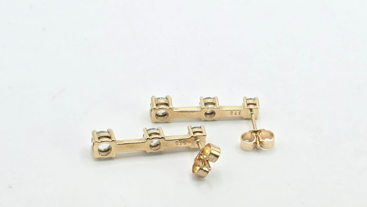Vintage: 9ct Yellow Gold Blue Topaz Three Stone Bar Drop Earrings