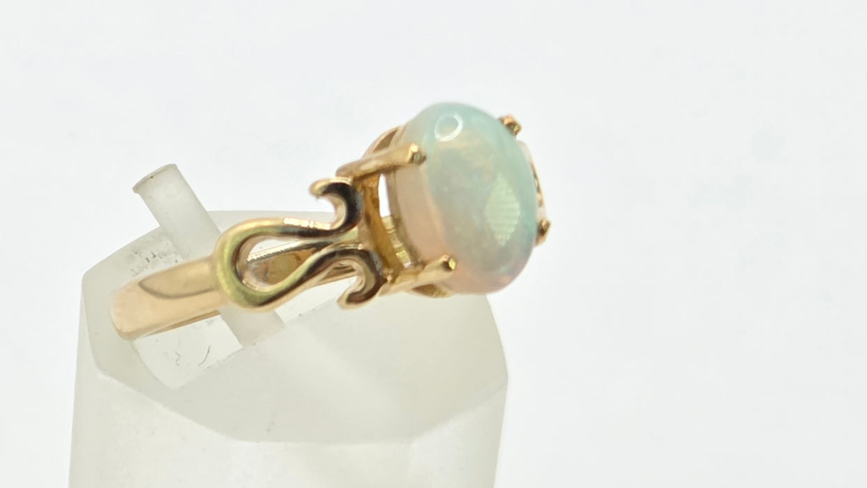 Vintage: 9ct Yellow Gold Oval Opal Scrollwork Solitaire Ring