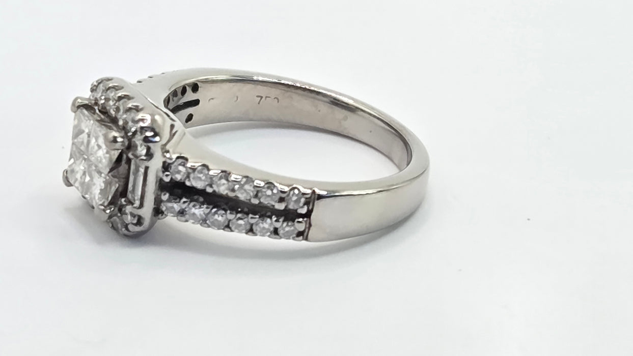 Vintage: 18ct White Gold Princess Cut Diamond Halo Dress Ring — 1.00ct