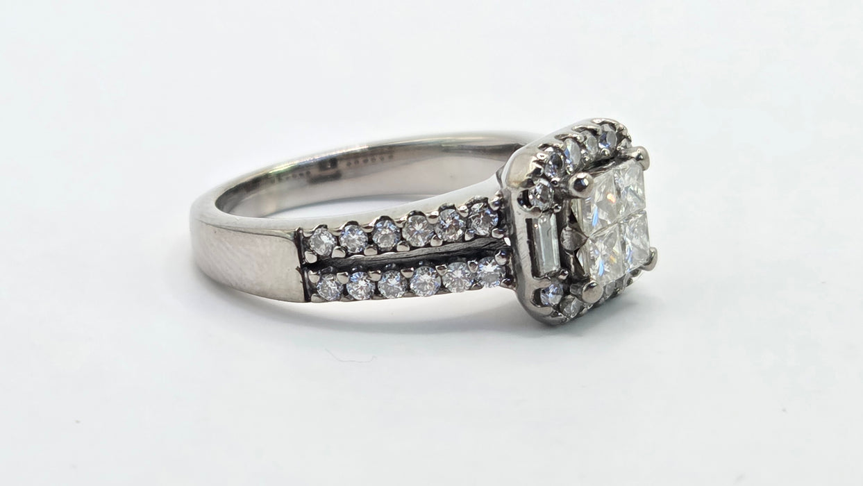 Vintage: 18ct White Gold Princess Cut Diamond Halo Dress Ring — 1.00ct