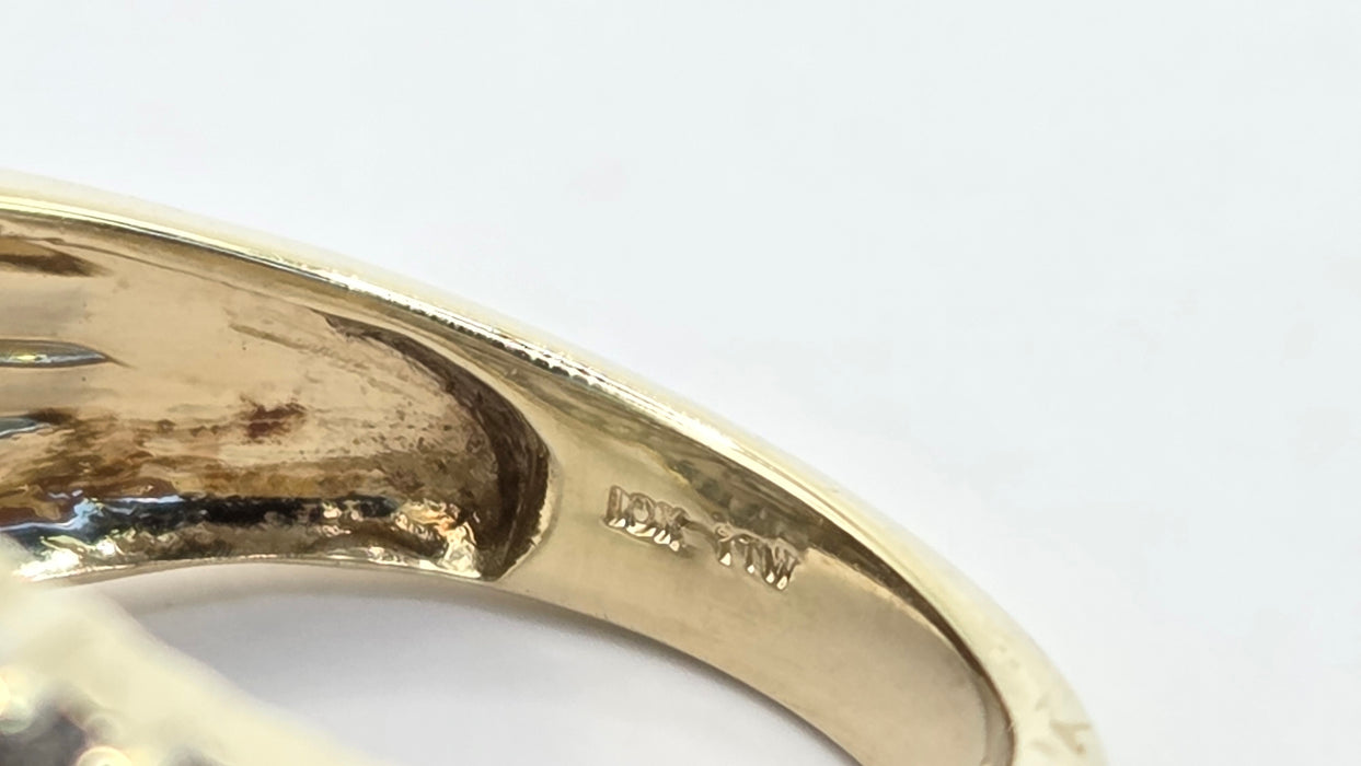 Vintage: 9ct Yellow Gold Diamond Crossover Cocktail Dress Ring