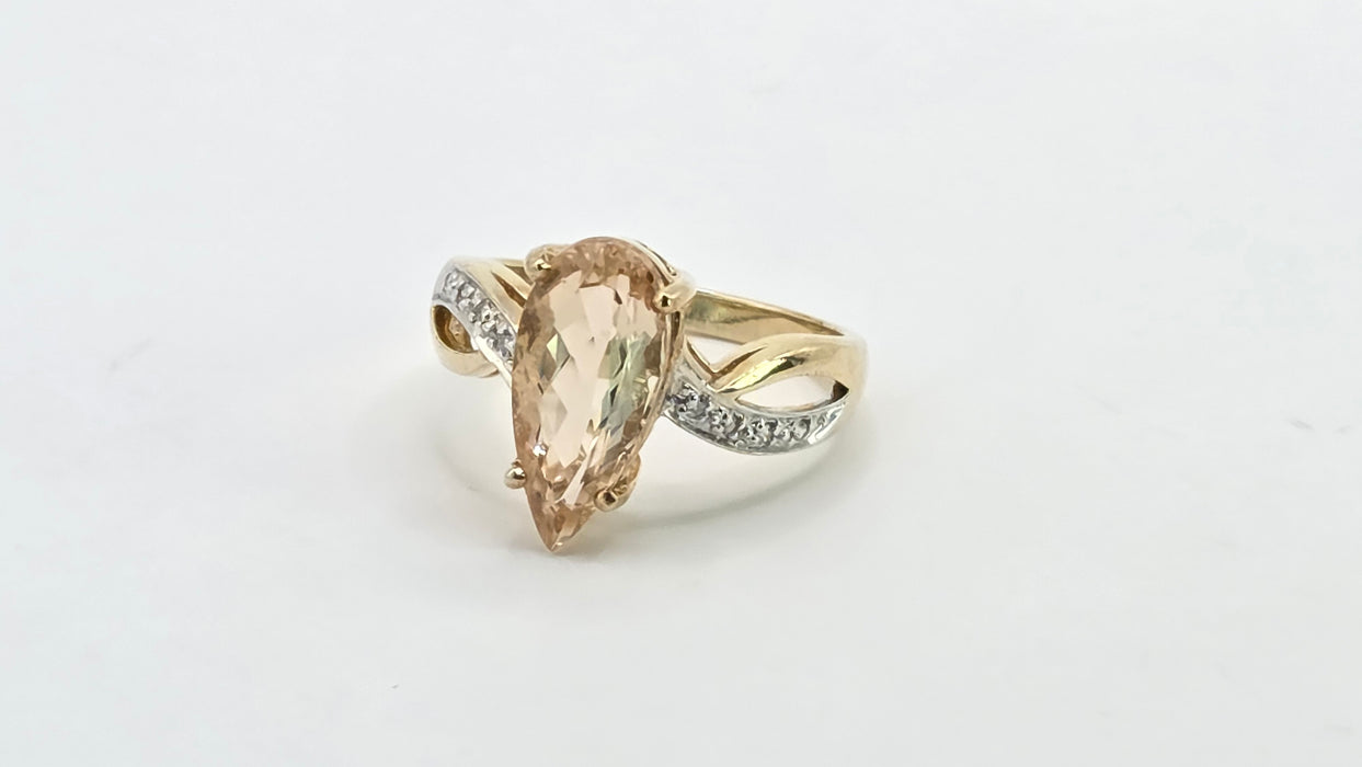 Vintage: 9ct Yellow Gold Pear Cut Morganite & Diamond Crossover Ring