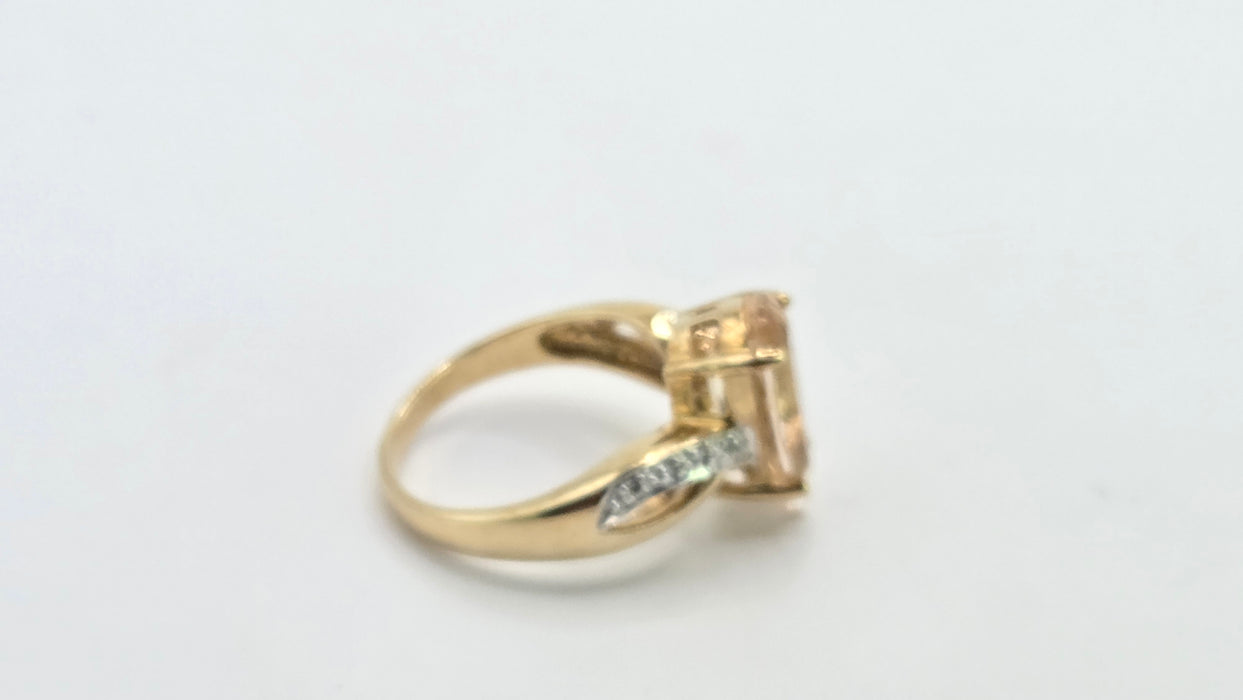 Vintage: 9ct Yellow Gold Pear Cut Morganite & Diamond Crossover Ring