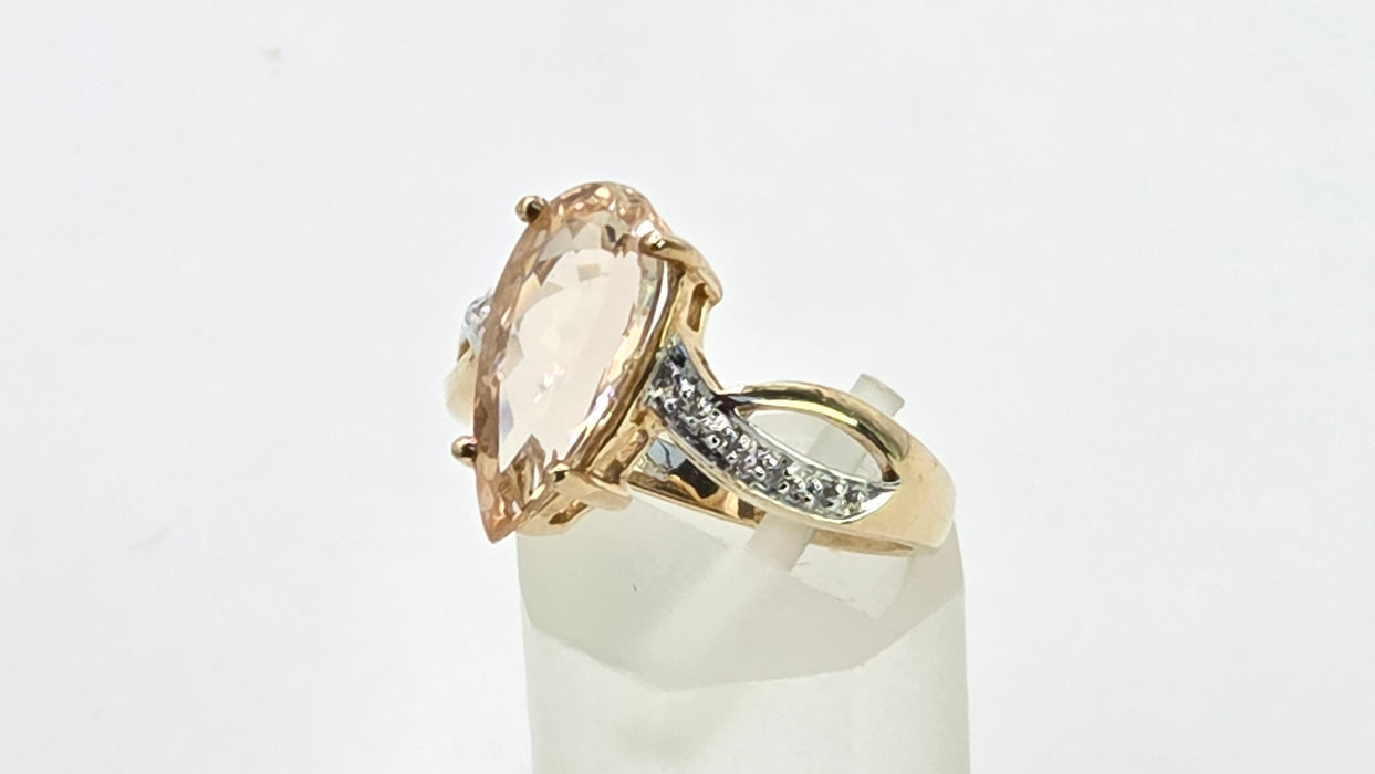 Vintage: 9ct Yellow Gold Pear Cut Morganite & Diamond Crossover Ring