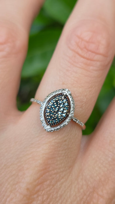 Vintage: 9ct Gold Blue & White Diamond Marquise Cluster Ring