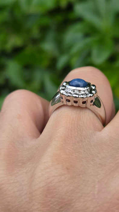 Vintage: 9ct White Gold Star Sapphire & Diamond Cluster Cocktail Ring