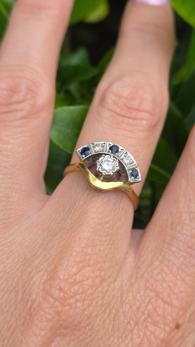 Vintage: 18ct Yellow Gold & Platinum Diamond Solitaire & Sapphire Crescent Dress Ring — 0.25ct