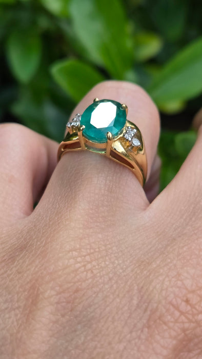 Vintage: 18ct Yellow Gold Emerald 3.03ct & Diamond Dress Ring