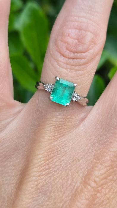 Vintage: Platinum Emerald 1.51ct & Diamond Dress Ring