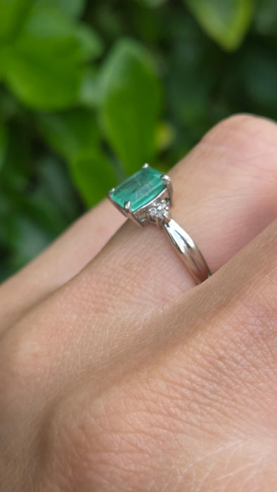 Vintage: Platinum Emerald 1.51ct & Diamond Dress Ring