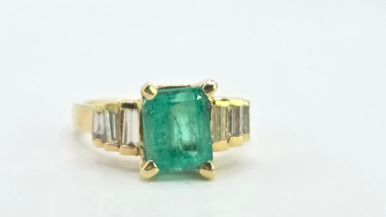 Vintage: 18ct Yellow Gold Emerald Cut Emerald & Diamond Dress Ring — 0.56ct