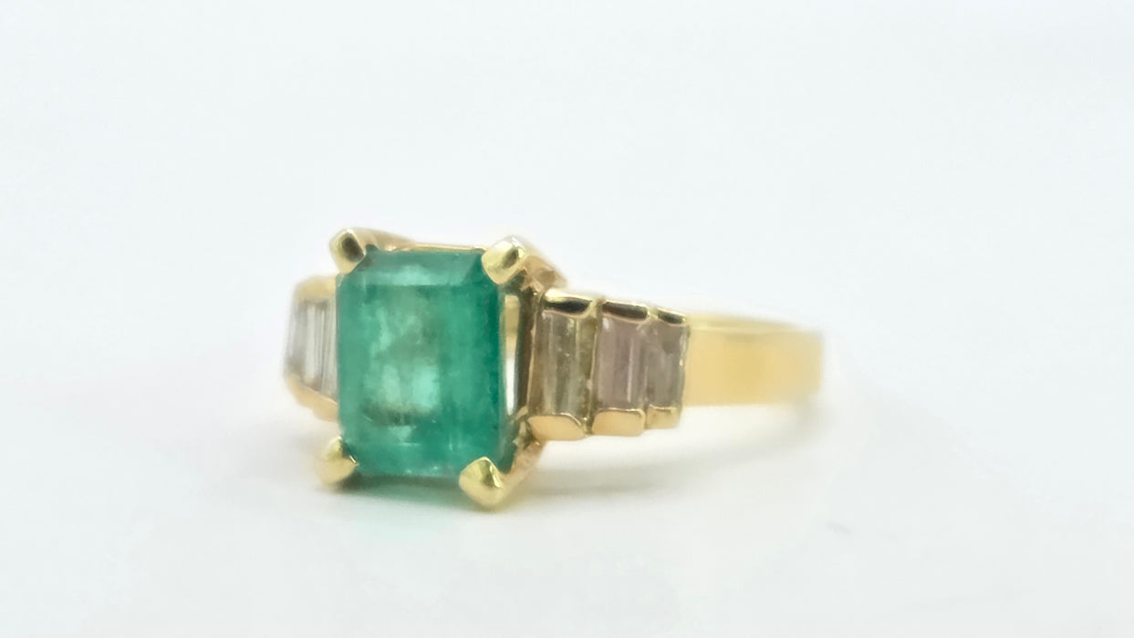 Vintage: 18ct Yellow Gold Emerald Cut Emerald & Diamond Dress Ring — 0.56ct