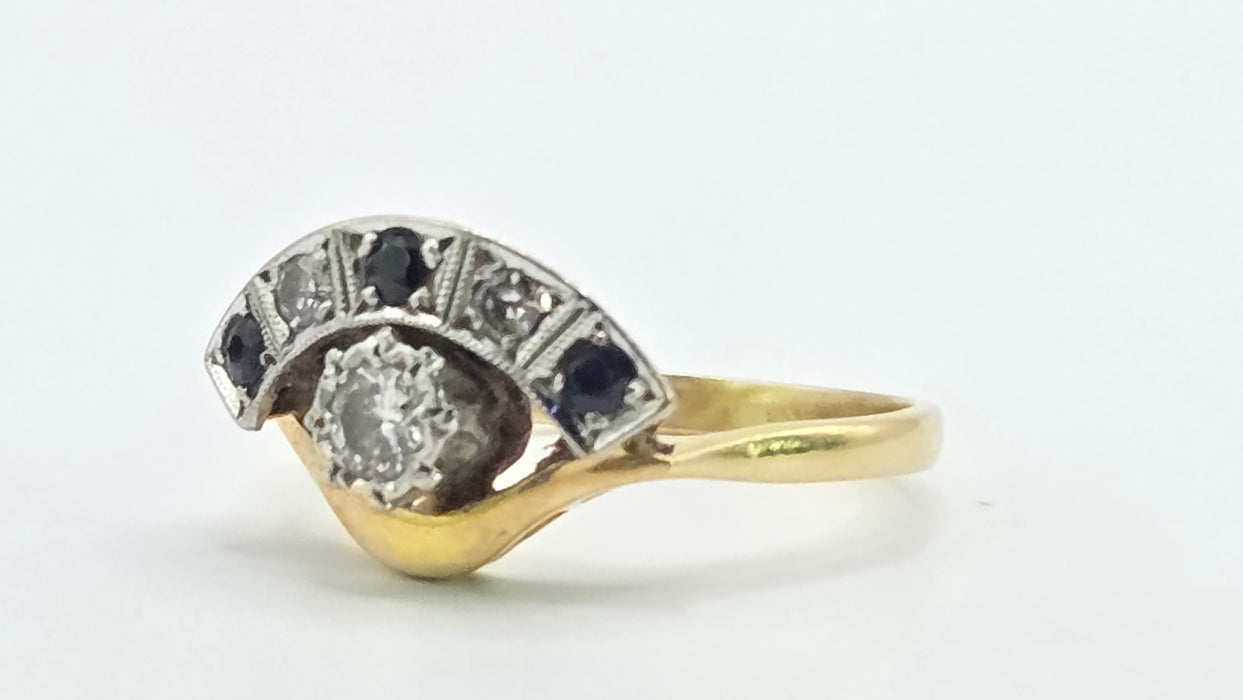 Vintage: 18ct Yellow Gold & Platinum Diamond Solitaire & Sapphire Crescent Dress Ring — 0.25ct