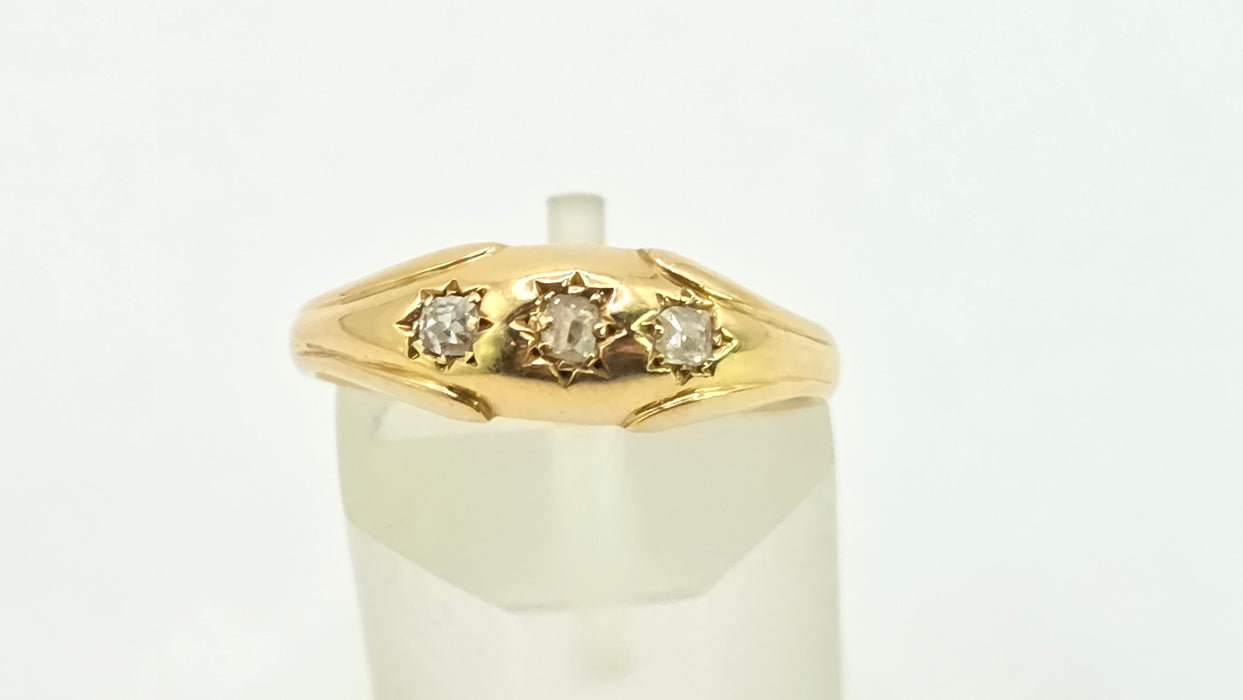 Antique: 18ct Yellow Gold Old Mine Cut Diamond Gypsy Ring — From 1908