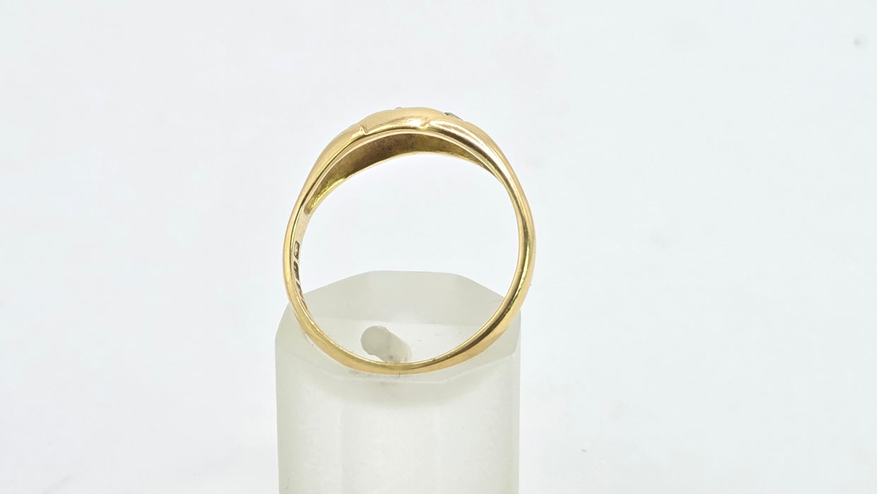 Antique: 18ct Yellow Gold Old Mine Cut Diamond Gypsy Ring — From 1908
