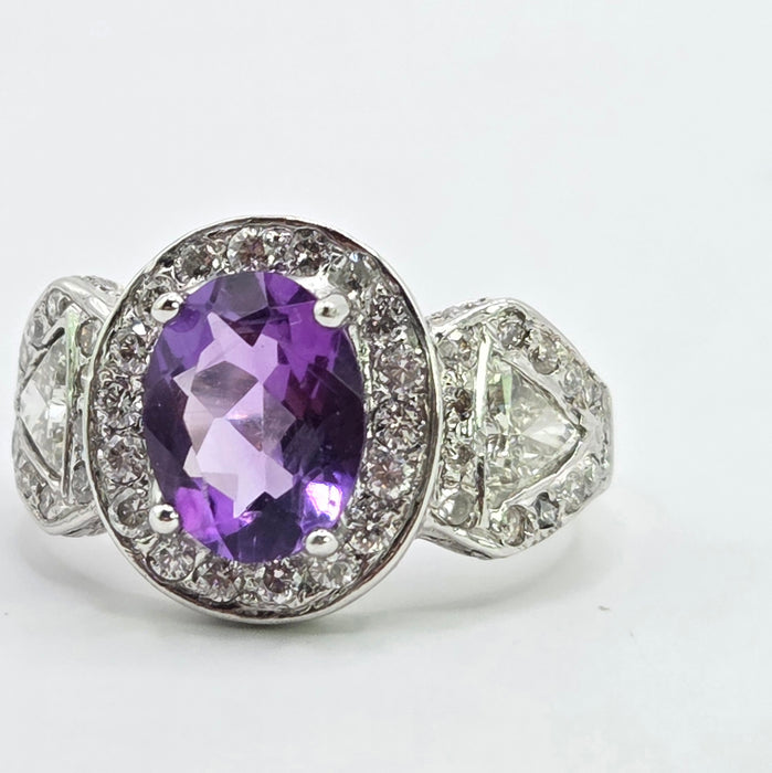 Vintage: 18ct White Gold Oval Amethyst 1.53ct & Diamond 1.30ct Cluster Dress Ring