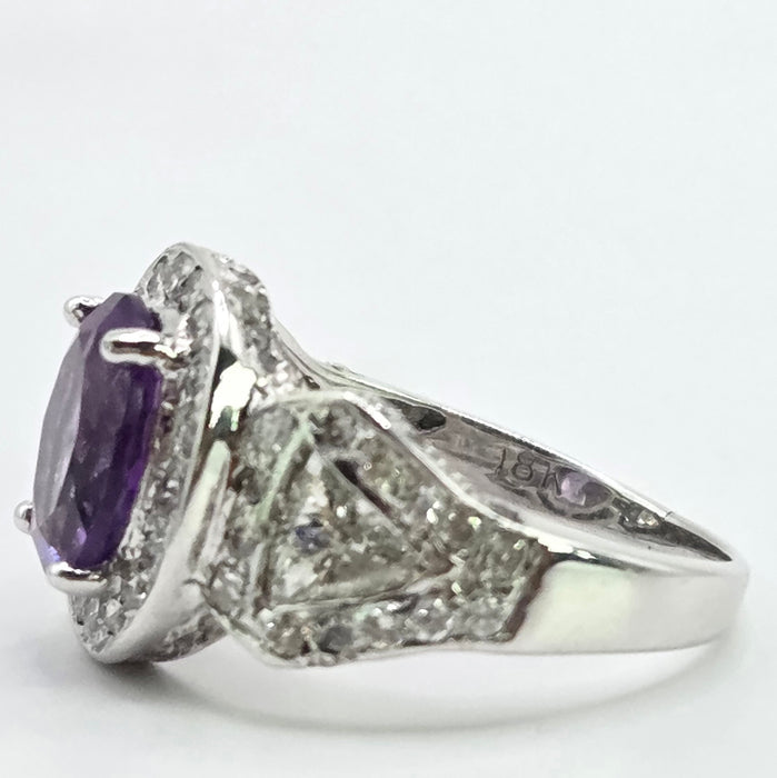 Vintage: 18ct White Gold Oval Amethyst 1.53ct & Diamond 1.30ct Cluster Dress Ring