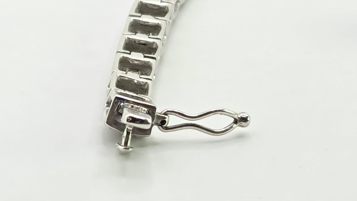 Vintage: 9ct White Gold Diamond 1.20ct 158-Stone Square Link Line Bracelet