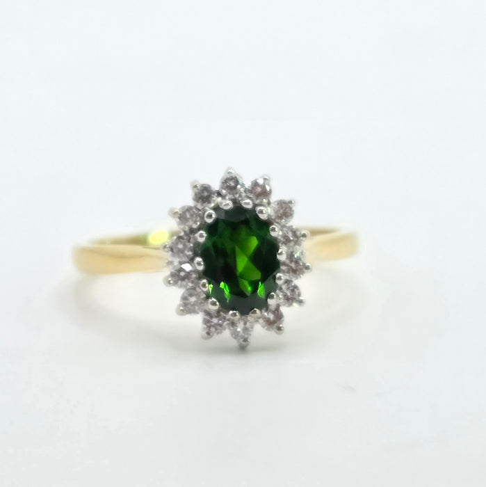 Vintage: 18ct Yellow Gold Green Tourmaline & Diamond 0.28ct Oval Cluster Ring — From 1994