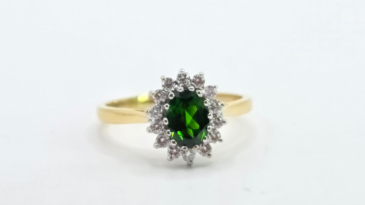 Vintage: 18ct Yellow Gold Green Tourmaline & Diamond 0.28ct Oval Cluster Ring — From 1994