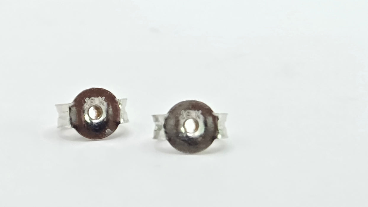 Vintage: 18ct White Gold Champagne Diamond 0.50ct Square Cluster Stud Earrings