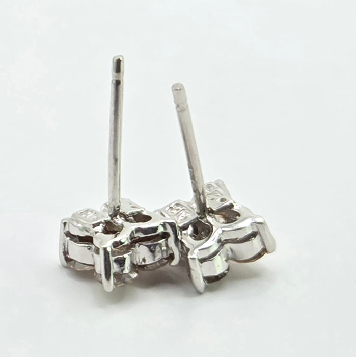 Vintage: 18ct White Gold Champagne Diamond 0.50ct Square Cluster Stud Earrings