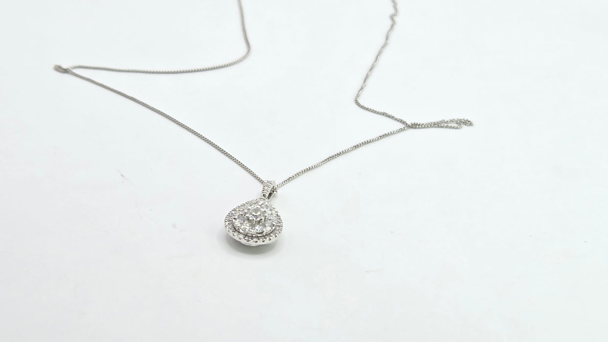 Vintage: Platinum Diamond 0.75ct Pear Shaped Cluster Drop Pendant & Chain