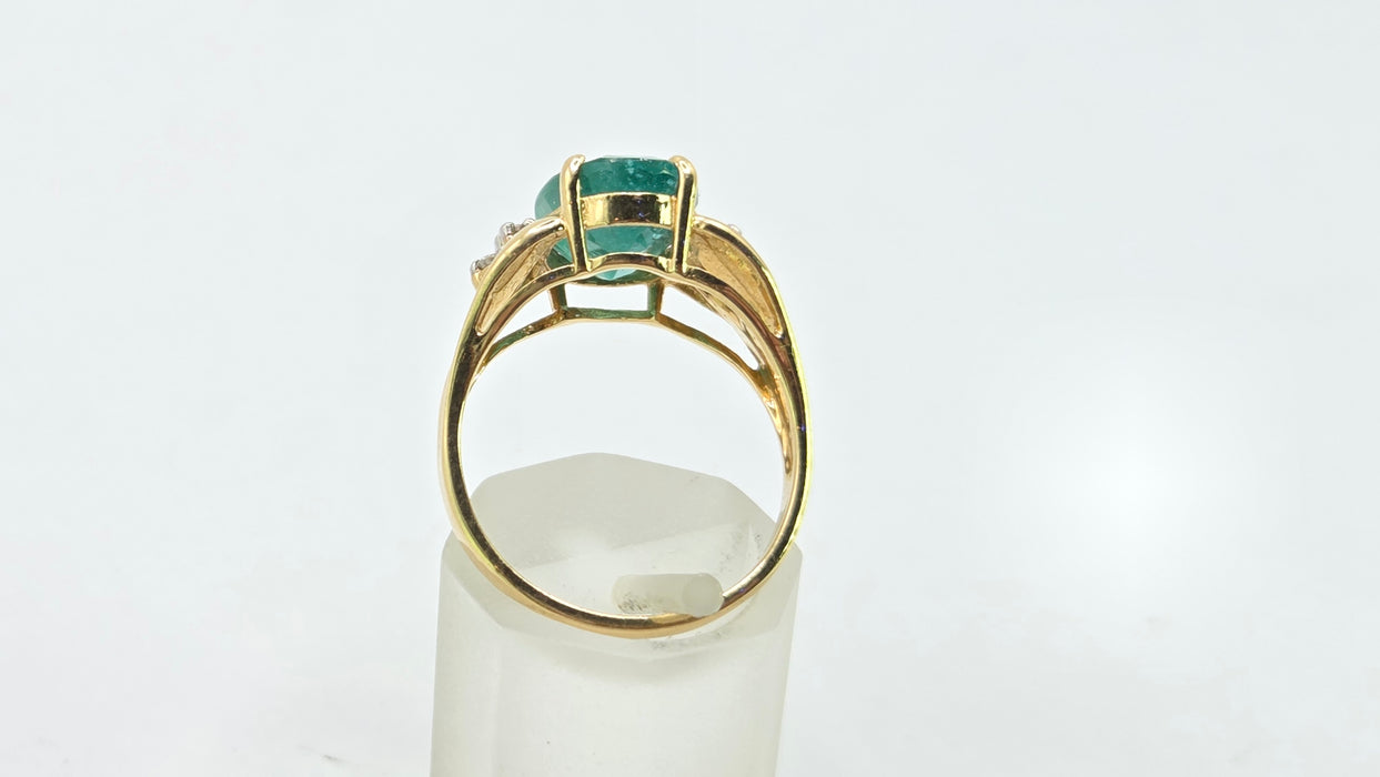 Vintage: 18ct Yellow Gold Emerald 3.03ct & Diamond Dress Ring