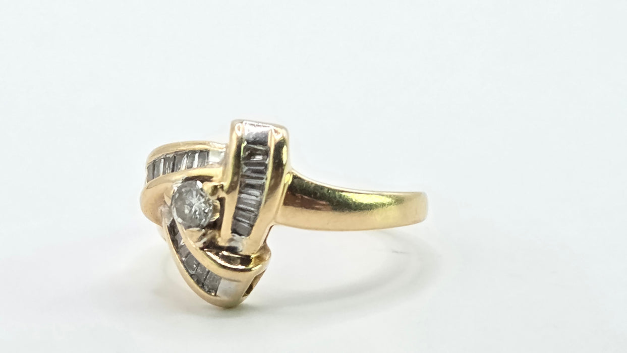 Vintage: 14ct Yellow Gold Diamond 0.33ct Lover's Knot Dress Ring