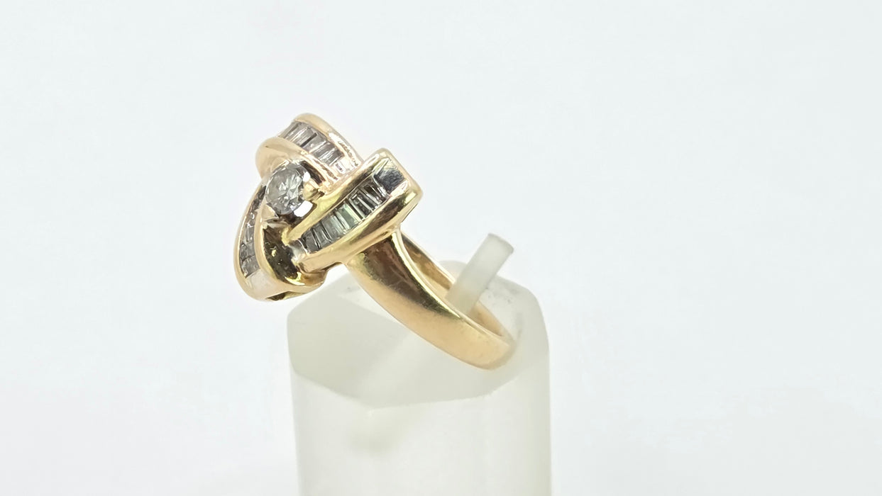 Vintage: 14ct Yellow Gold Diamond 0.33ct Lover's Knot Dress Ring