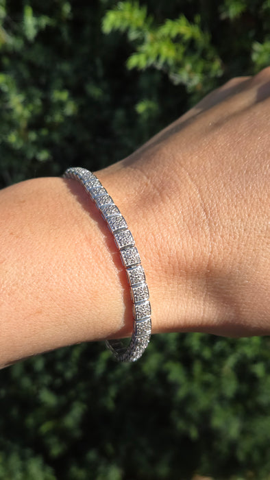 Vintage: 9ct White Gold Diamond 1.20ct 158-Stone Square Link Line Bracelet