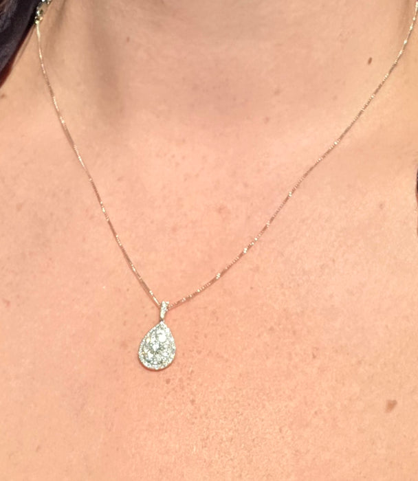 Vintage: Platinum Diamond 0.75ct Pear Shaped Cluster Drop Pendant & Chain