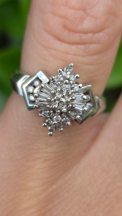 Vintage: 9ct White Gold Diamond Lozenge Cluster Ring