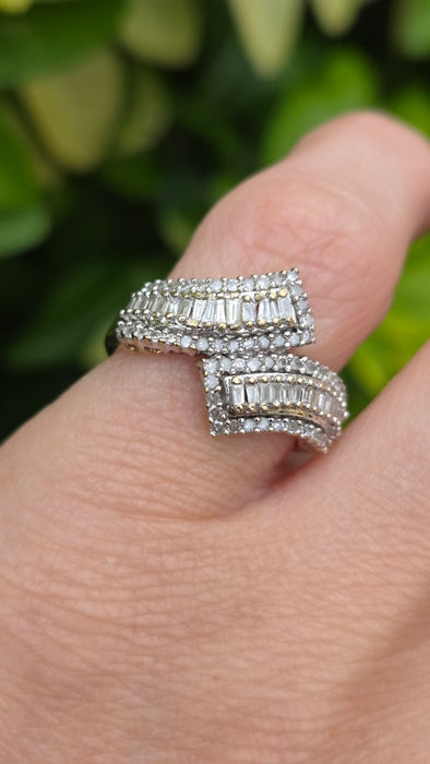 Vintage: 9ct Yellow Gold Multi-Diamond Crossover Dress Ring