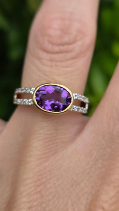 Vintage: 9ct Gold Amethyst & Diamond Openwork Dress Ring