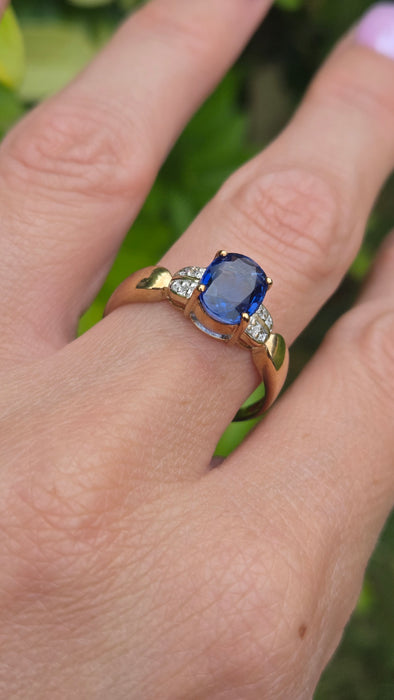 Vintage: 9ct Yellow Gold Sapphire & Diamond Ring