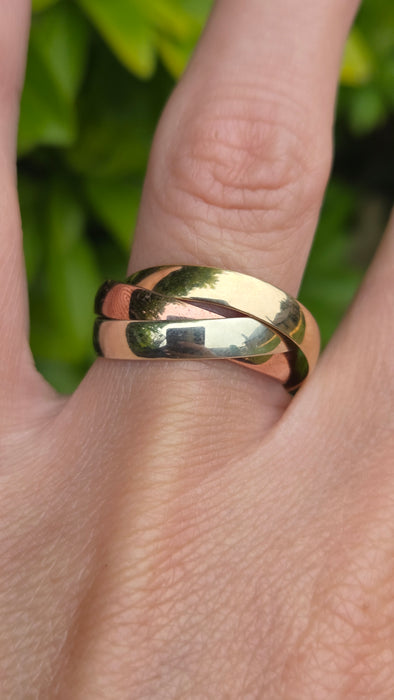 Vintage: 9ct Yellow, White & Rose Gold Russian Wedding Ring — From 1993