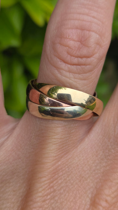 Vintage: 9ct Yellow, White & Rose Gold Russian Wedding Ring — From 1993