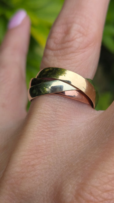 Vintage: 9ct Yellow, White & Rose Gold Russian Wedding Ring — From 1993