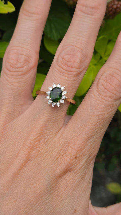Vintage: 9ct Gold Tsavorite Garnet & Diamond Cluster Ring