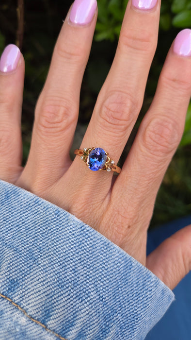 Vintage: 9ct Yellow Gold Iolite & Diamond Dress Ring