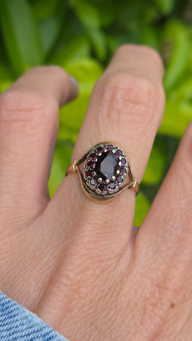 Vintage: 9ct Gold Tiered Garnet Cluster Ring — From 1966