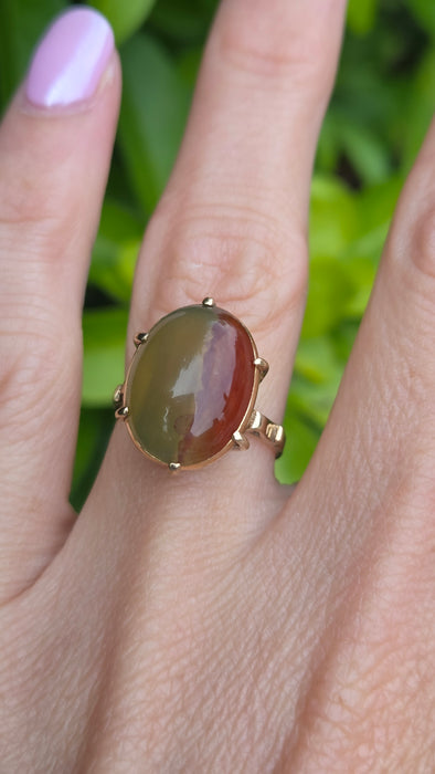 Vintage: 9ct Yellow Gold Green & Red Agate Signet Ring — From 1979