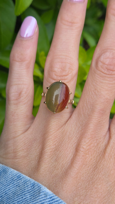 Vintage: 9ct Yellow Gold Green & Red Agate Signet Ring — From 1979