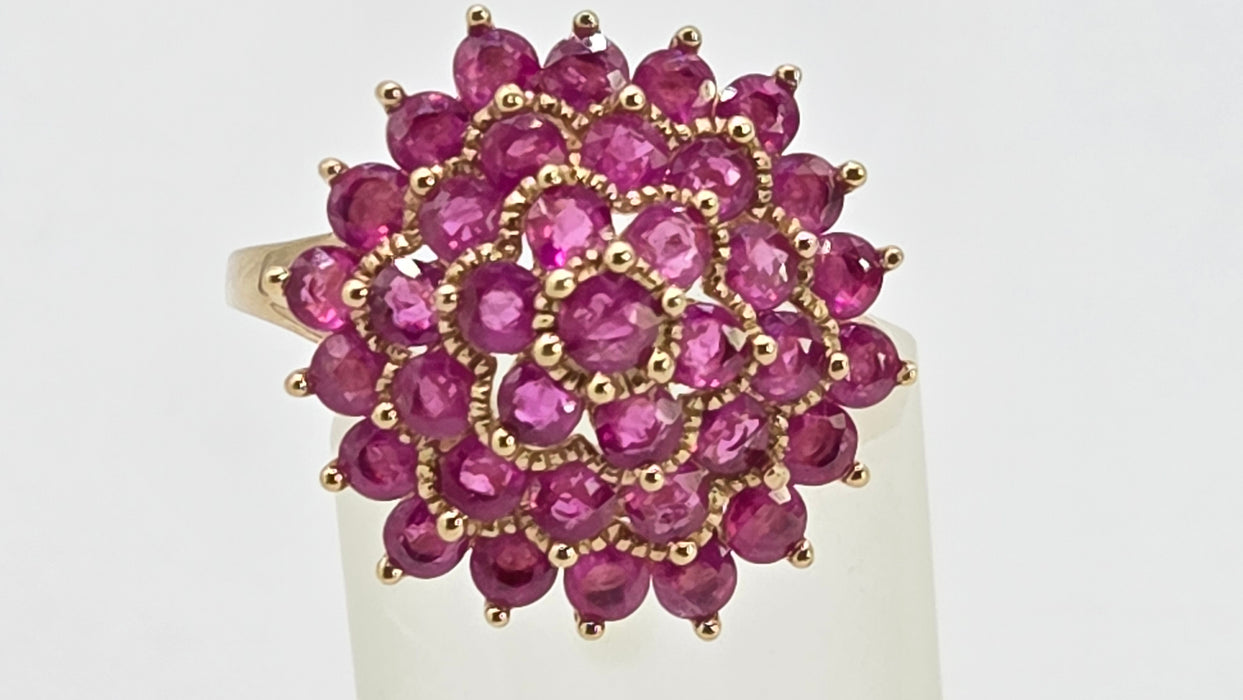 Vintage: 9ct Yellow Gold Ruby Round Cluster Cocktail Ring