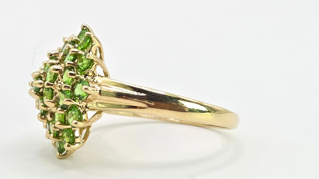 Vintage: 9ct Yellow Gold Demantoid Garnet Round Cluster Ring