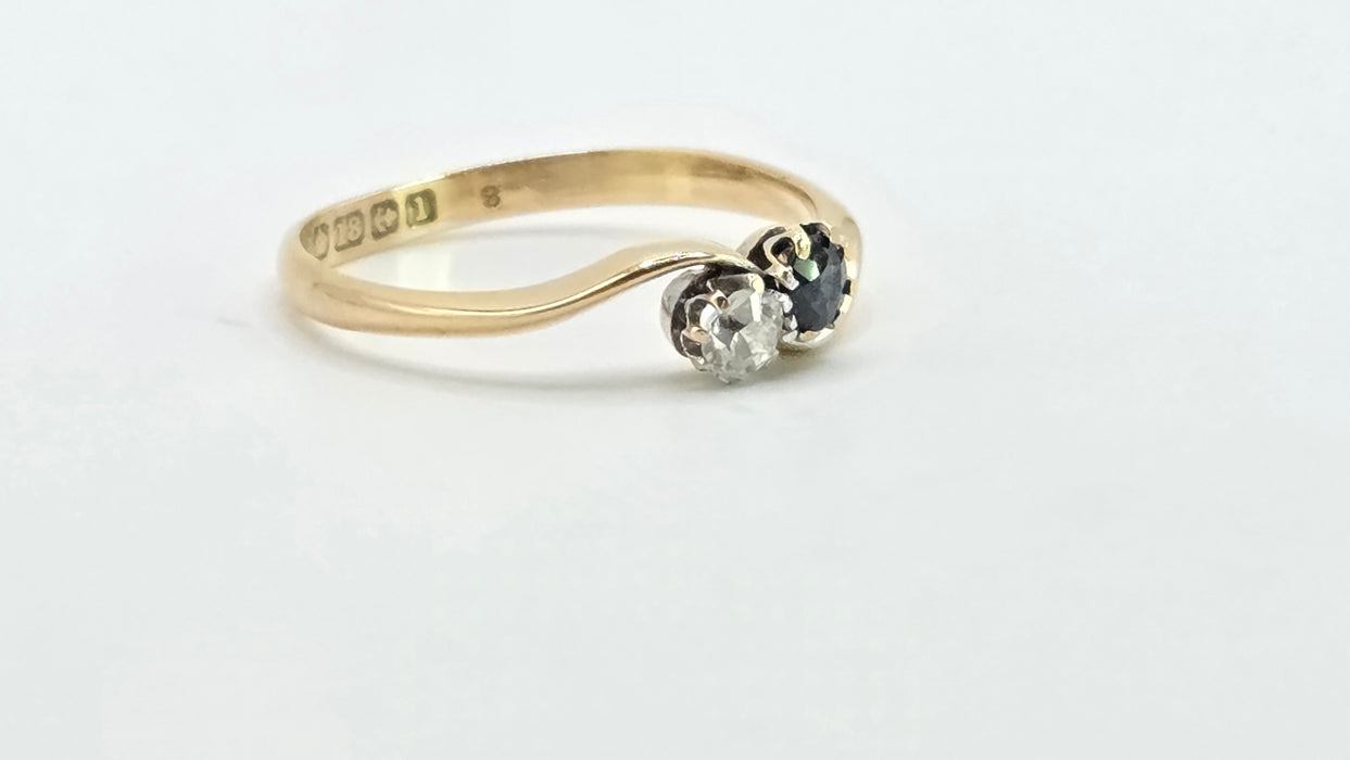 Antique: 18ct Yellow Gold Sapphire & Diamond Moi et Toi Crossover Ring — From 1910