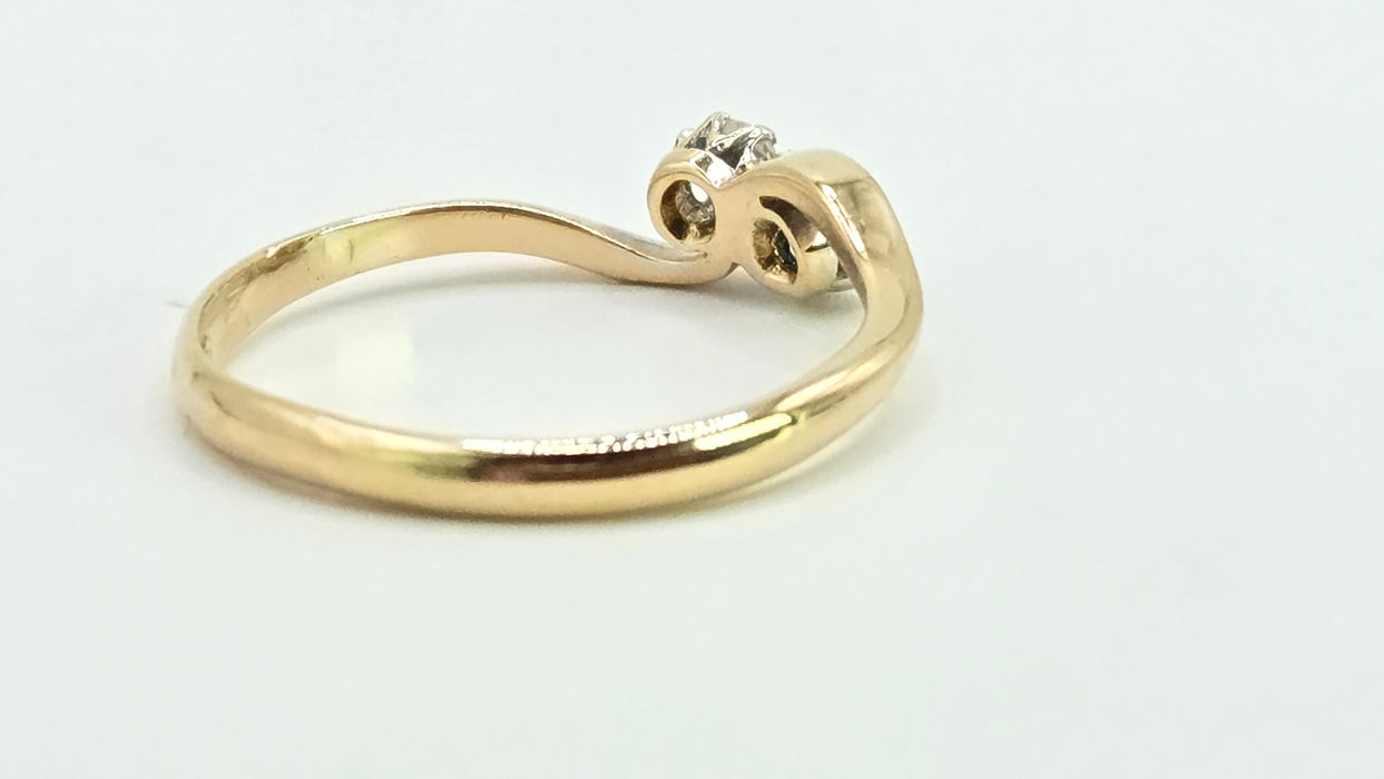 Antique: 18ct Yellow Gold Sapphire & Diamond Moi et Toi Crossover Ring — From 1910