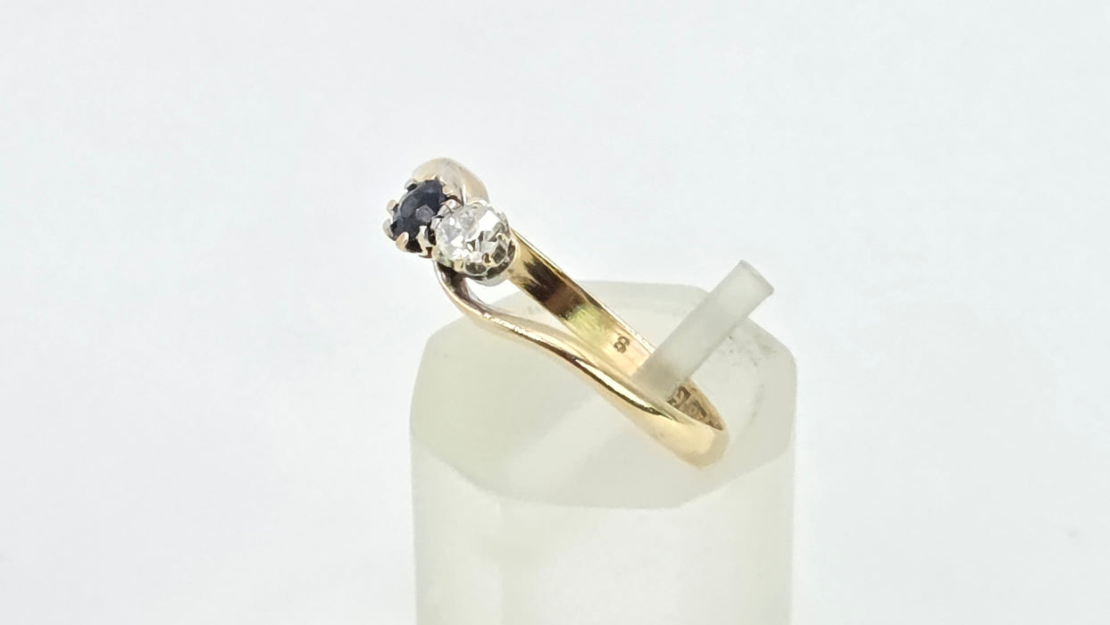 Antique: 18ct Yellow Gold Sapphire & Diamond Moi et Toi Crossover Ring — From 1910